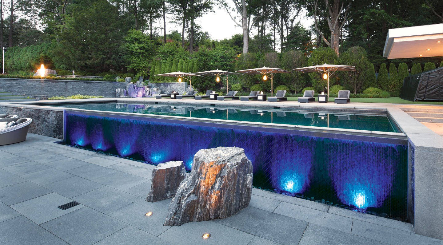 contemporary-landscape-swimming-pool